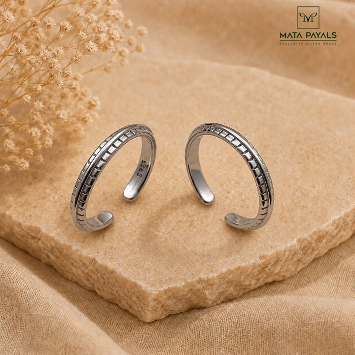 Fabulous Silver Toe Ring
