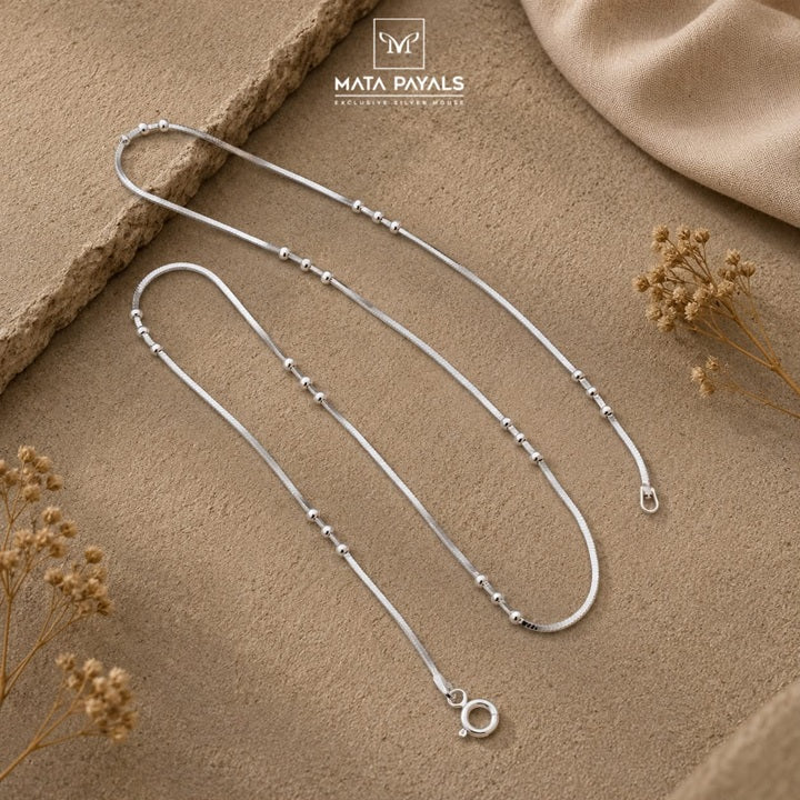 Pretty Silver Neckchain