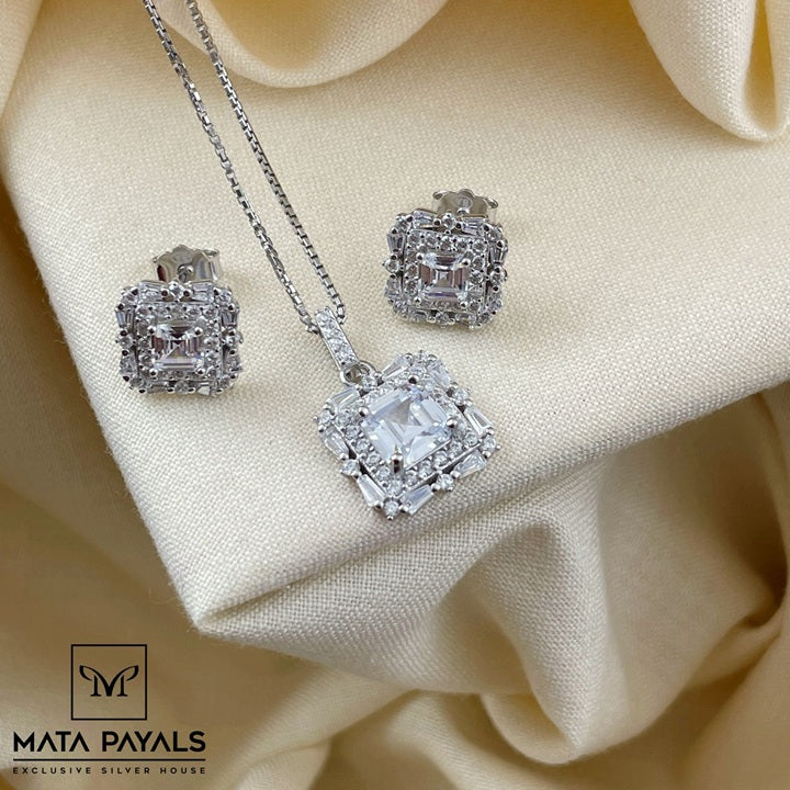 Dazzling Zircon Pendant Set