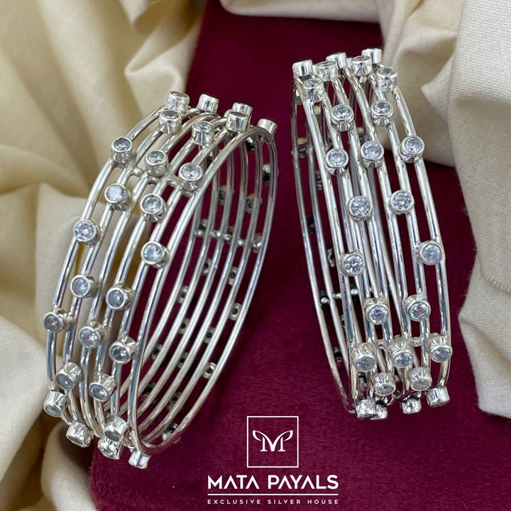 Mesmerizing Cut Stone Bangle