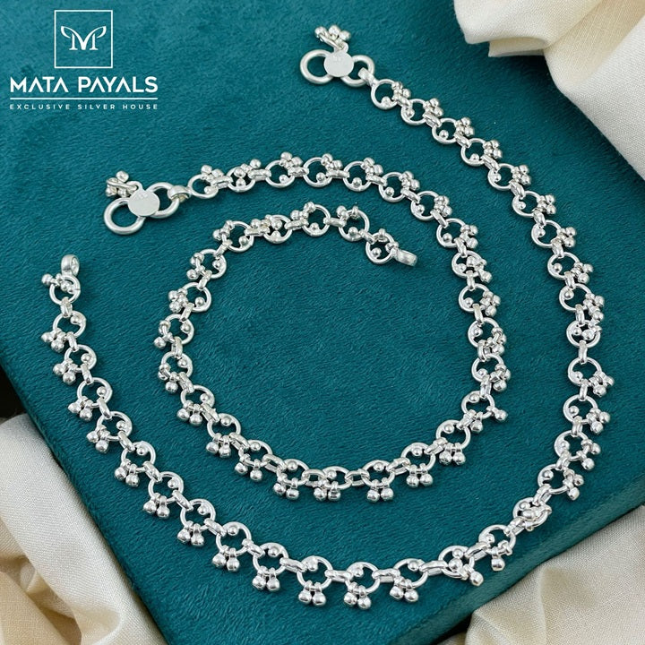 Impressive Silver Anklet