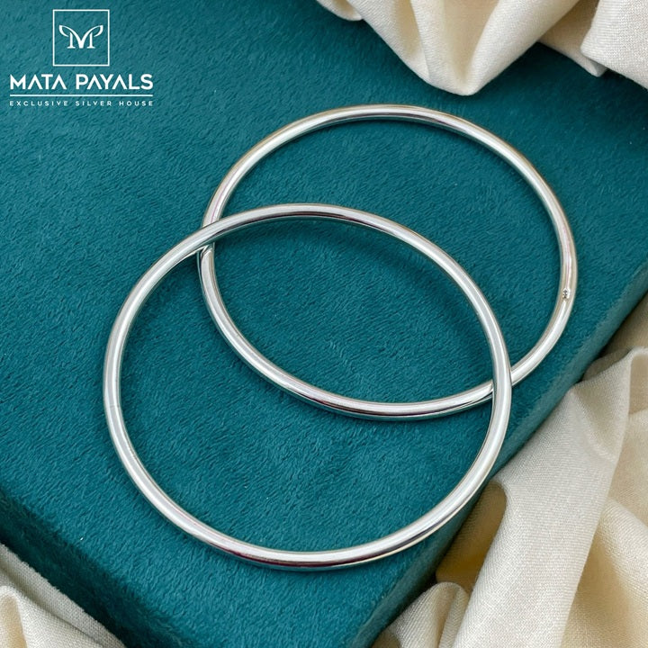 Plain Silver Bangle