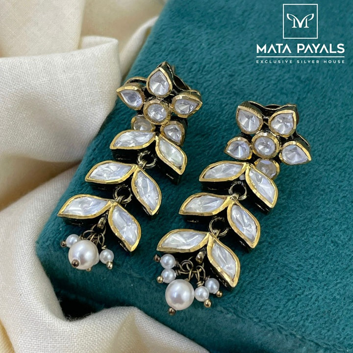 Beautiful Floral Moissanite Hanging