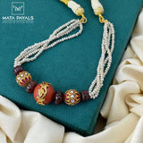 Superlative Gold Polish Choker