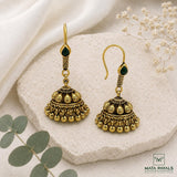 Elegant Gold Polish Jumka