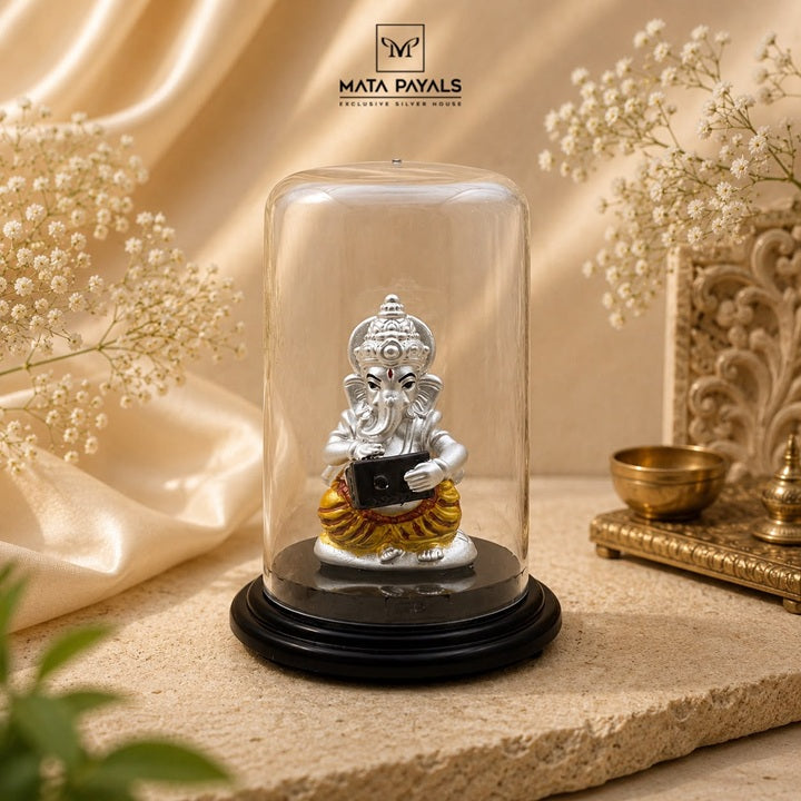 Cute Ganesha Idol