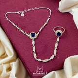 Charming Zircon Hathful
