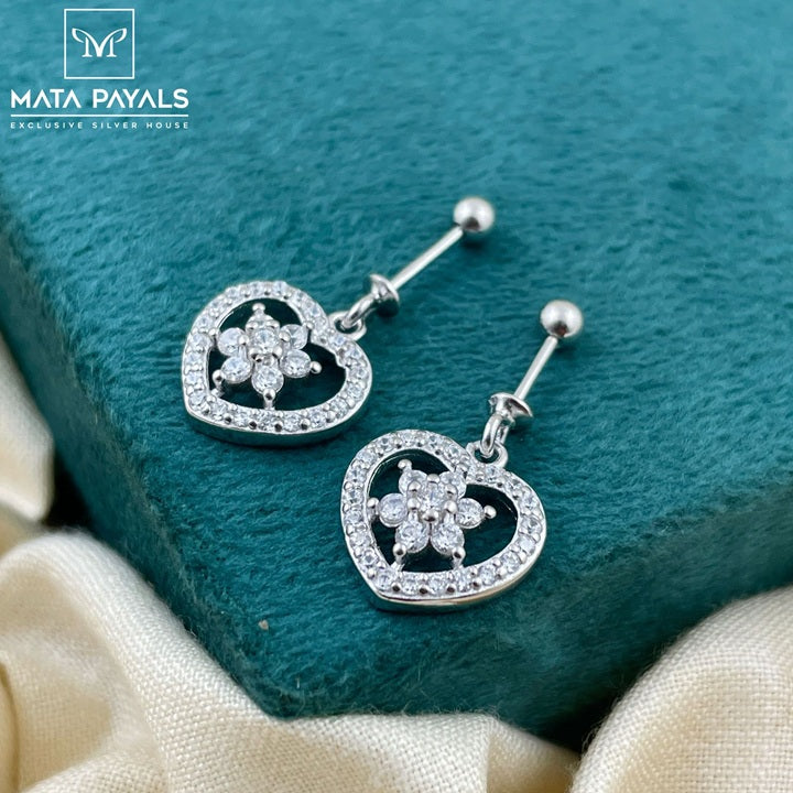 Lovely Zircon Bugdi