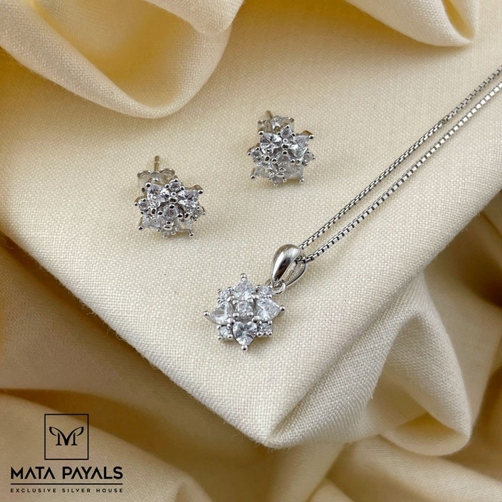 Charming Zircon Pendant Set