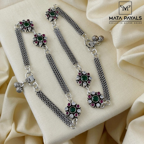 Floral Cut Stone Anklet