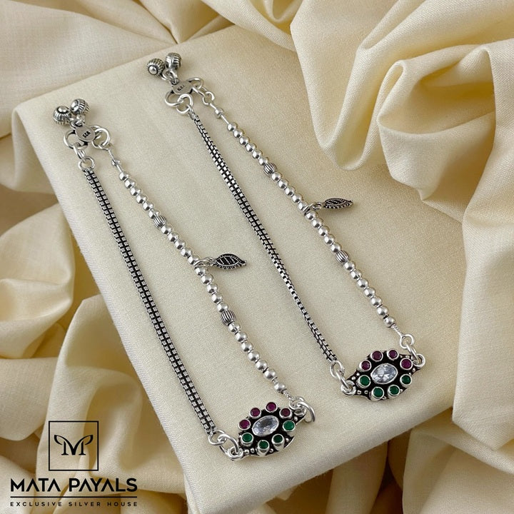 Pretty Cut Stone Anklet