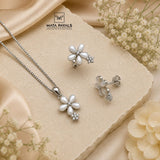 Attractive Floral Pendant Set