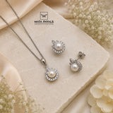 Casual Wear Pendant Set