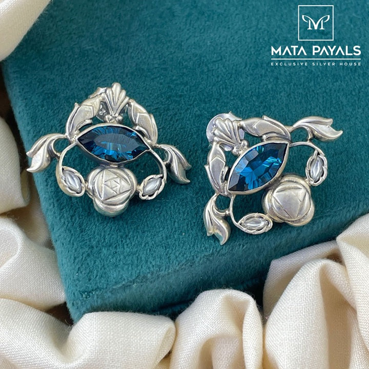 Fancy Cut Stone Stud