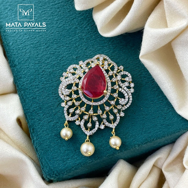 Mesmerizing Zircon Pendant