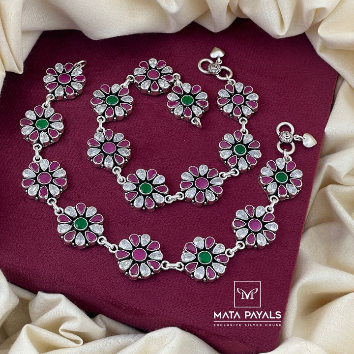 Heavy Colors Floral Anklet