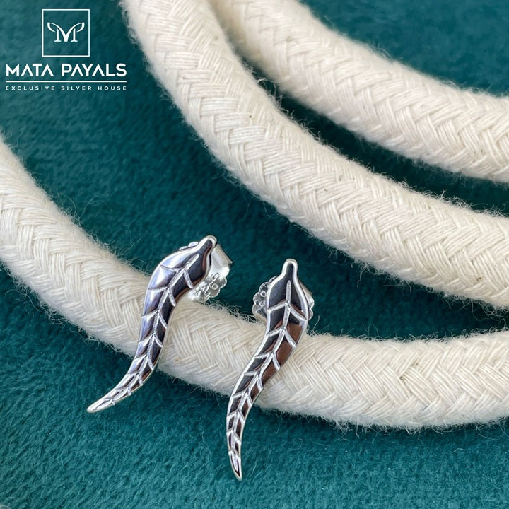 Simple Rhodium Stud