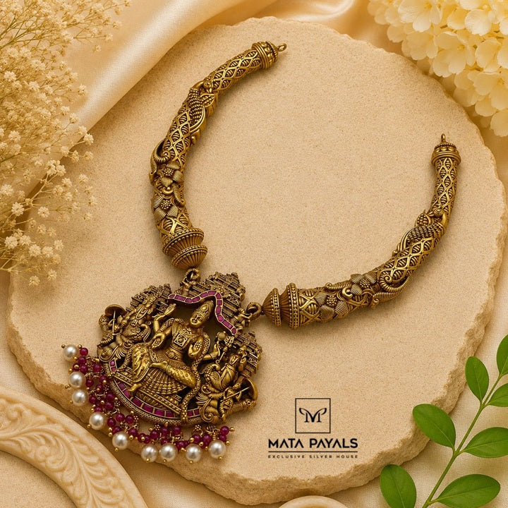 Traditional Gold Polish Necklace