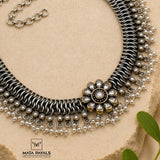 Excellent Kundan Dual Tone Necklace