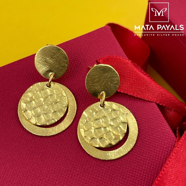 Elegant Gold Plated Hanging