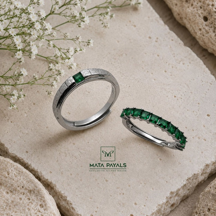 Attractive Green Couple Ring
