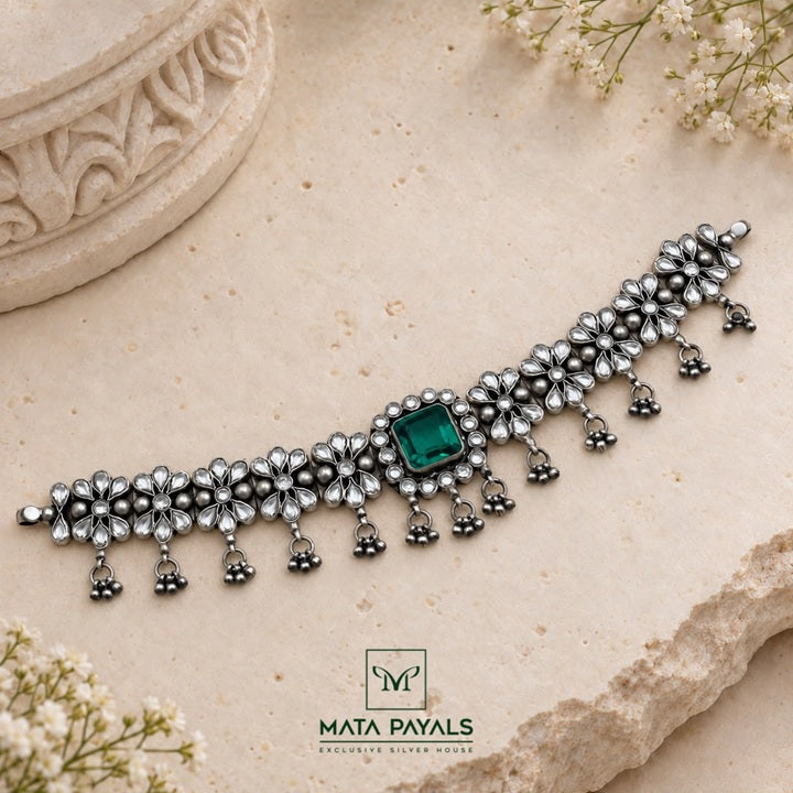 Excellent Kundan Choker