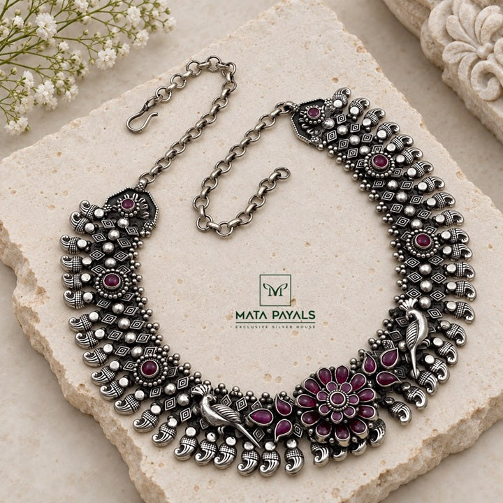 Sophisticated Kemp Oxidised Necklace
