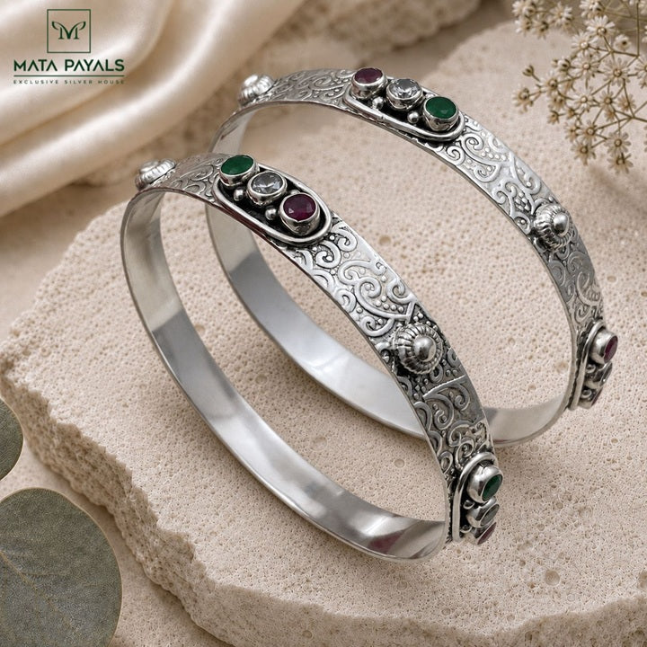 Heritage Cut Stone Bangle