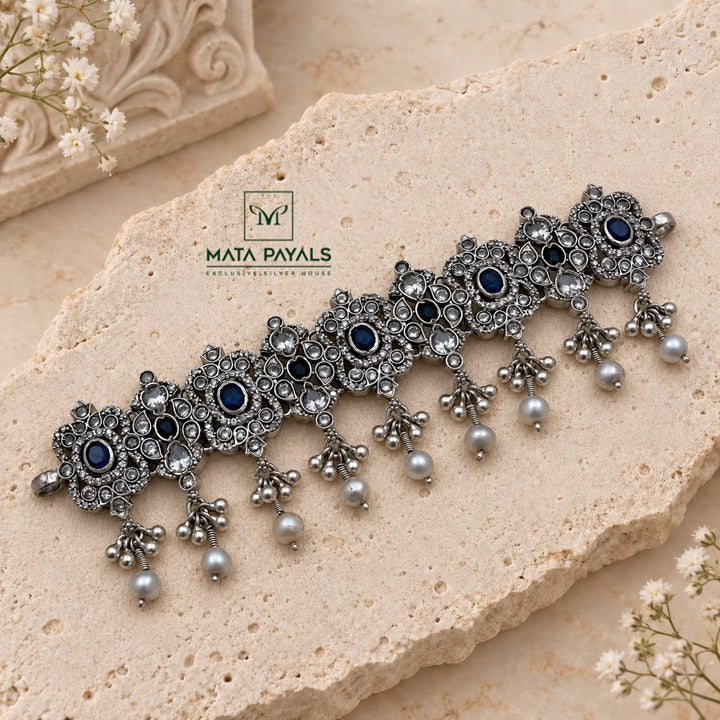 Sparkling Silver Choker