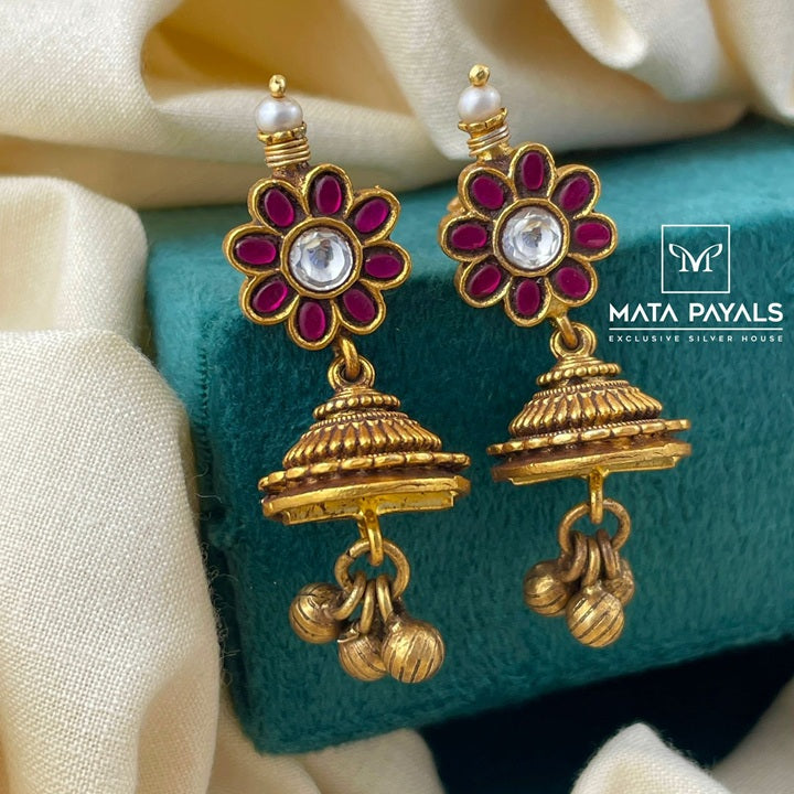 Cute Floral Jumka