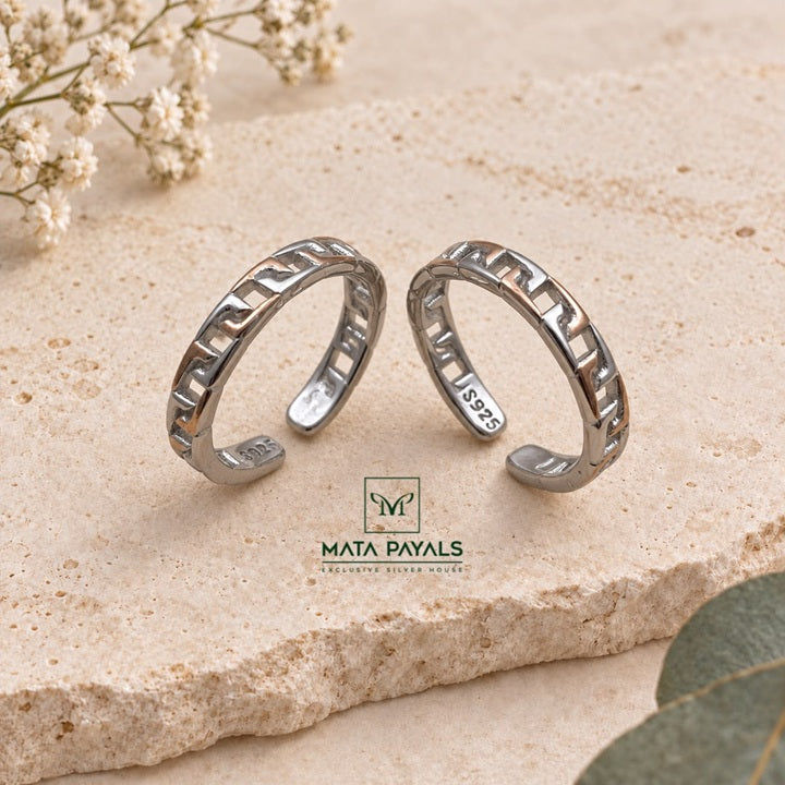 Exclusive Toe Ring