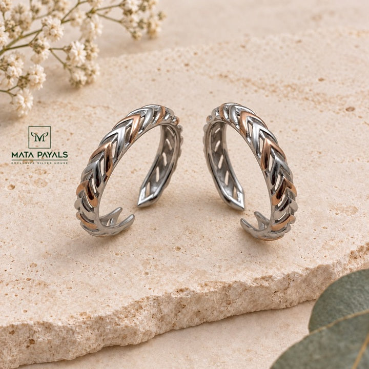 Sensational Silver Toe Ring