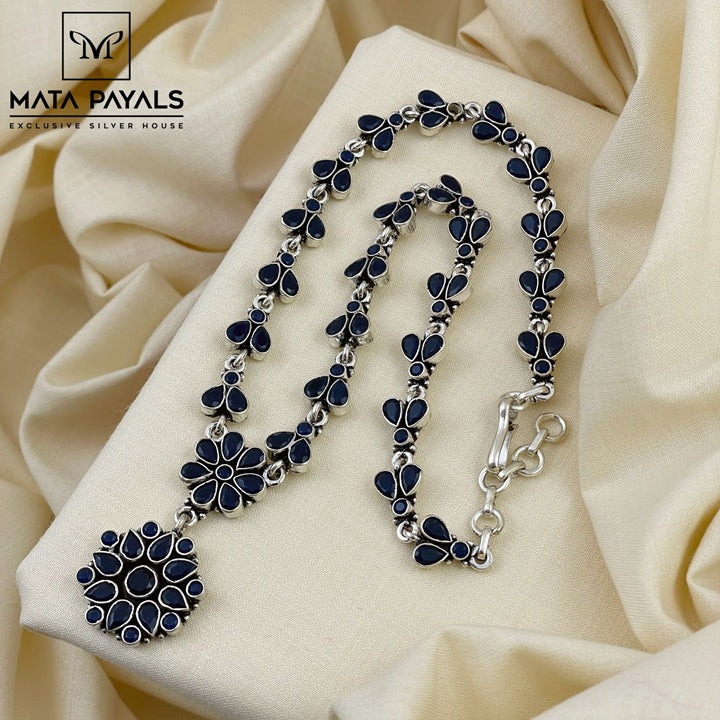 Attractive Navy Blue Necklace