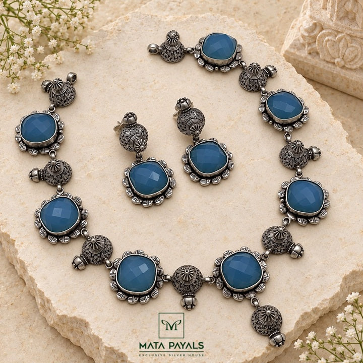 Attractive Pretty Oxidised Necklace