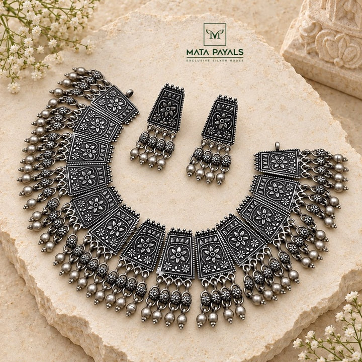 Mandala Chatai Oxidised Necklace Set