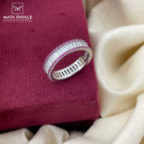Shiny Zircon Finger Ring