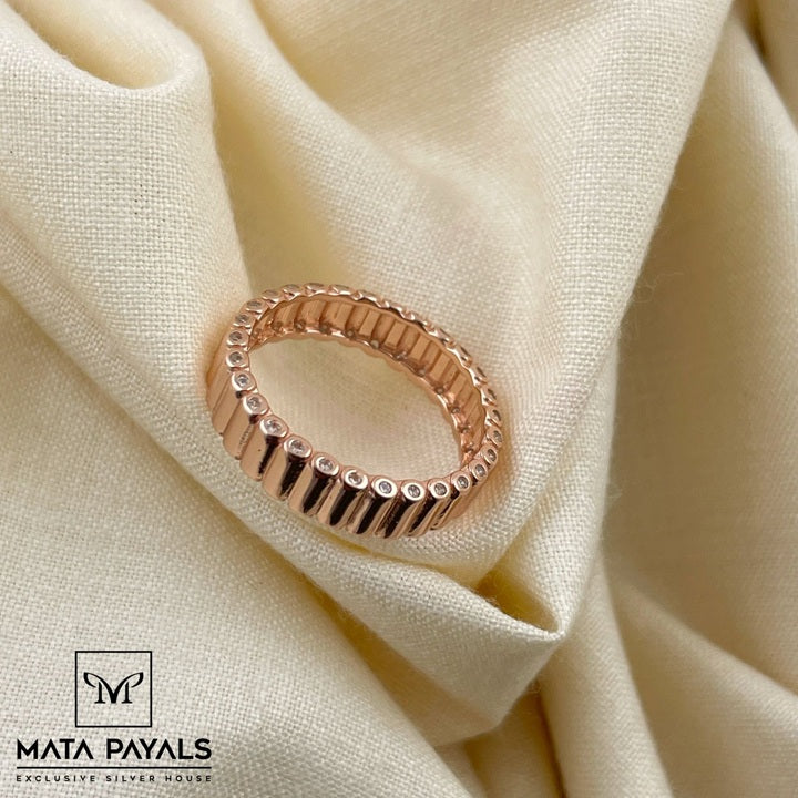 Simple Rose Gold Finger Ring