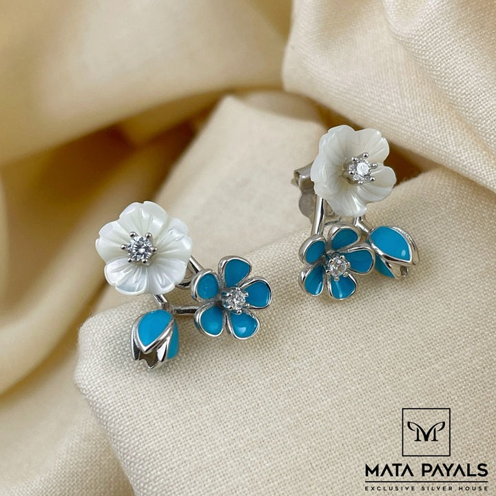 Trendy Floral Stud Earrings