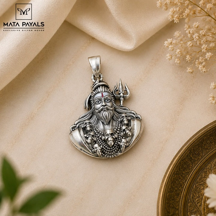 Muneshwara Pendant