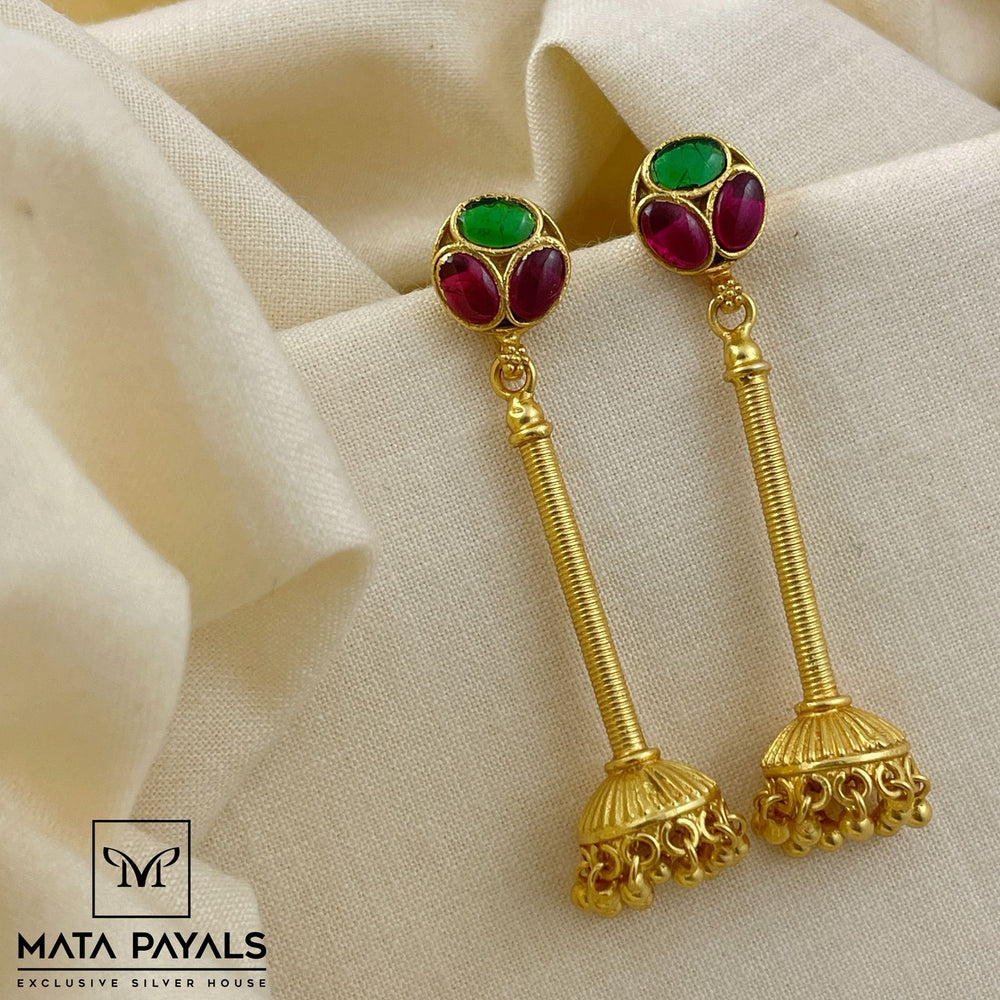Attractive Kundan Earring