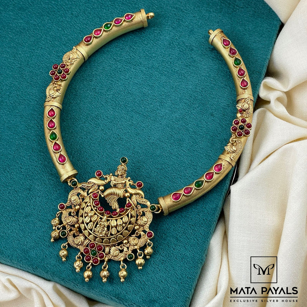 Traditional Gold Plated Stiff Necklace