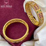 Traditional Gold Polish Bangle