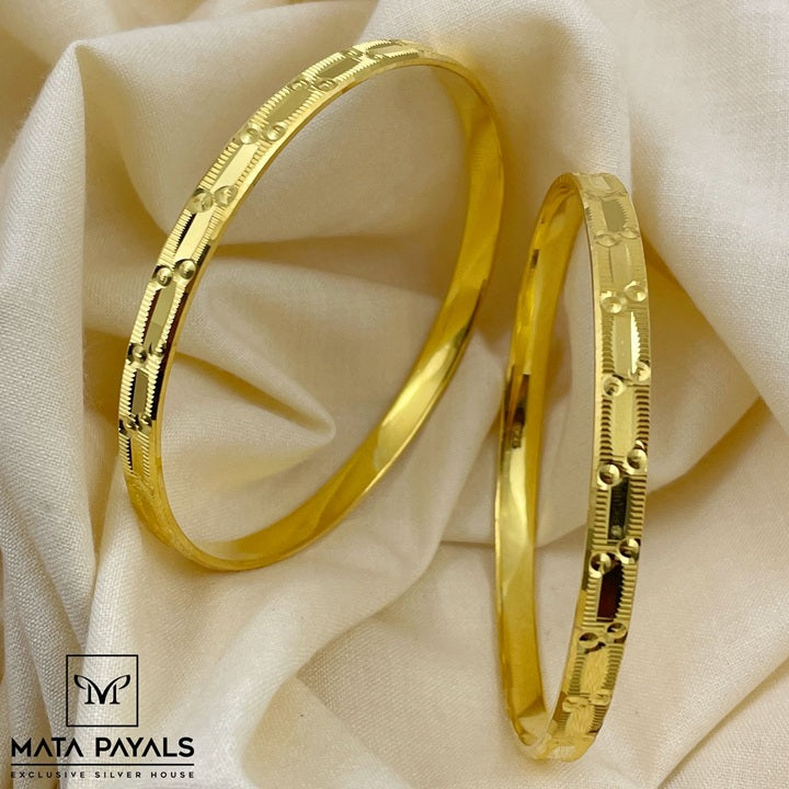 Classic Gold Polish Bangle