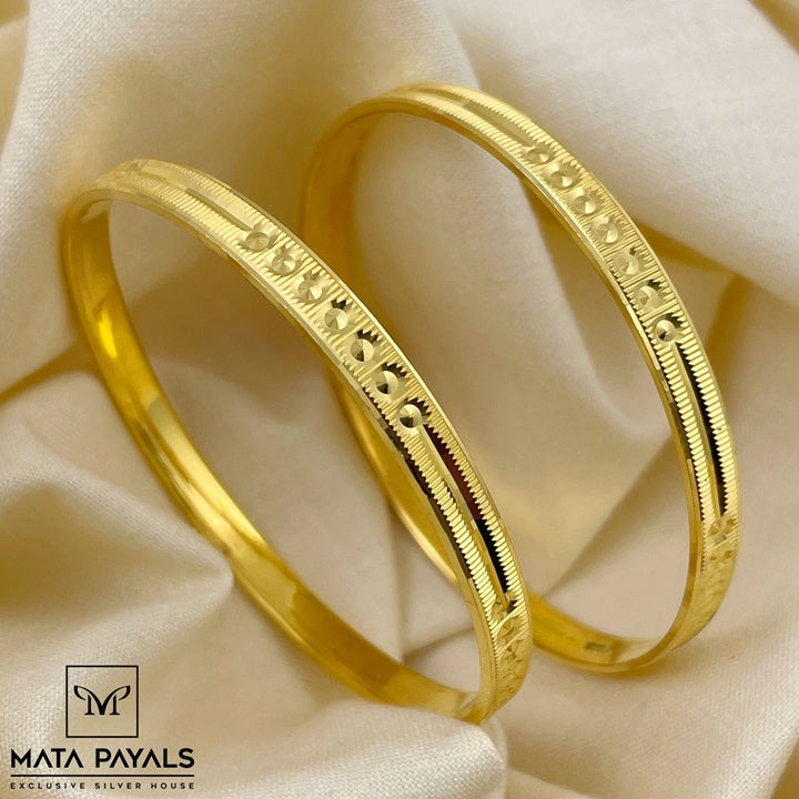 Gorgeous Silver Bangle