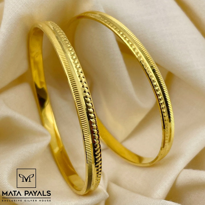 Blooming Gold Polish Bangle