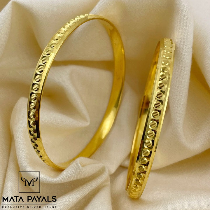 Charming Silver Bangle