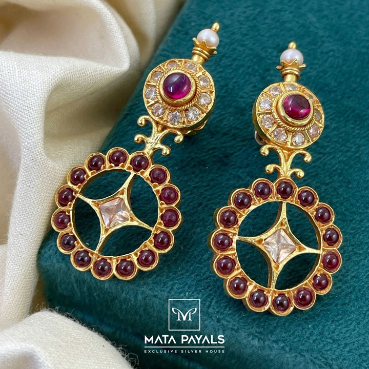 Charming Kemp Earring