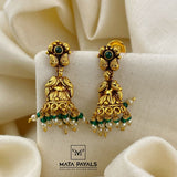 Attractive Gold Polish Jumka