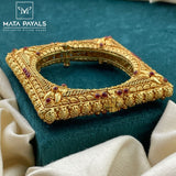 Astonishing Square Filigree Bangle