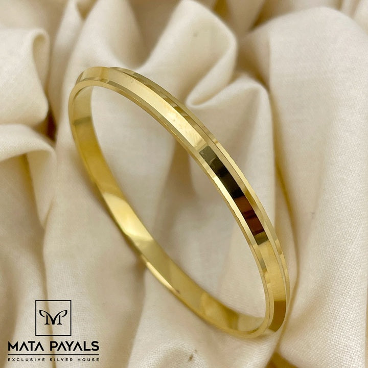 Impressive Gold Plated Kada